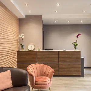 https://mz-hotel.it-romehotels.com