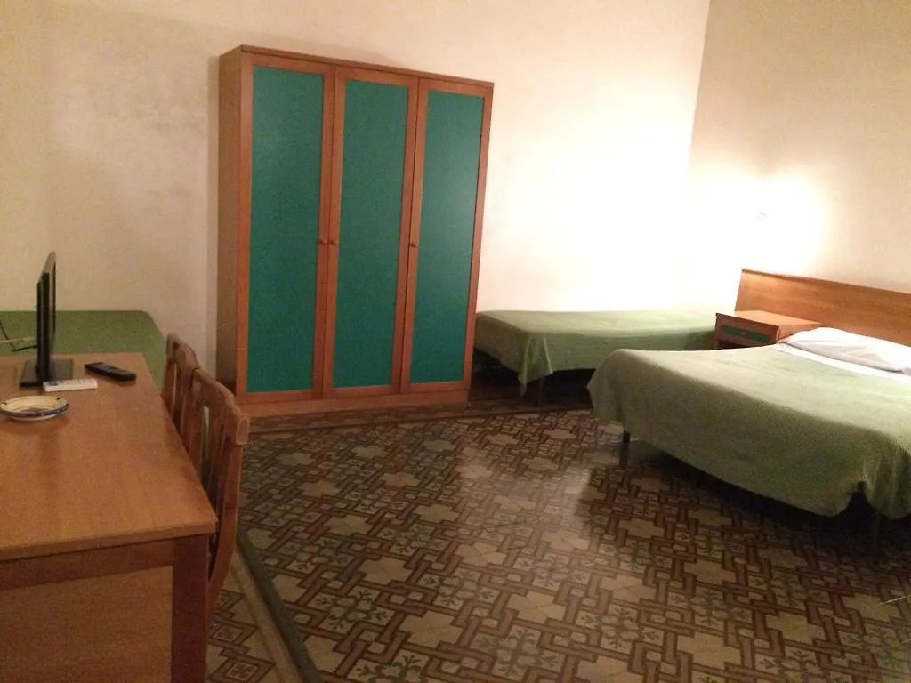 Hotel Italia Palermo 2*,
